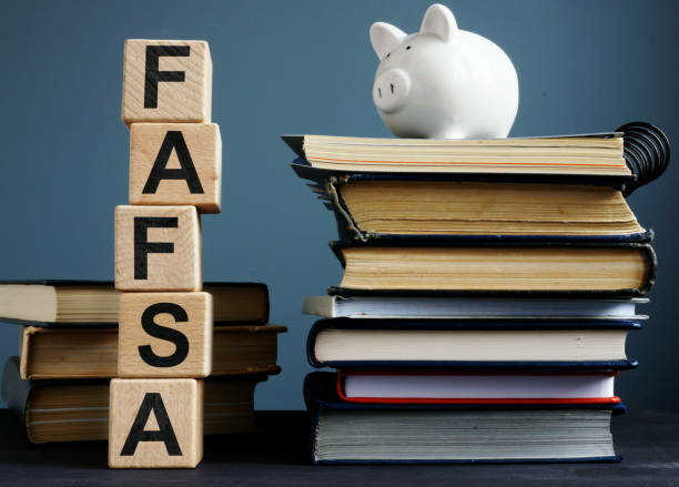 New 24-25 FAFSA Process: Why Timely Application is Crucial for Students