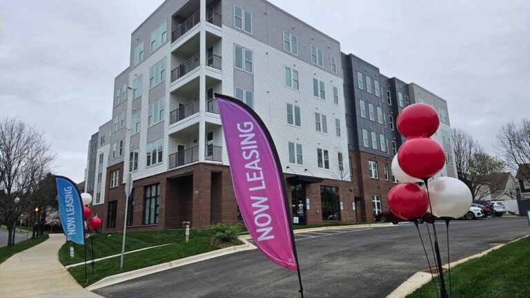 Little Rock Expands Territory