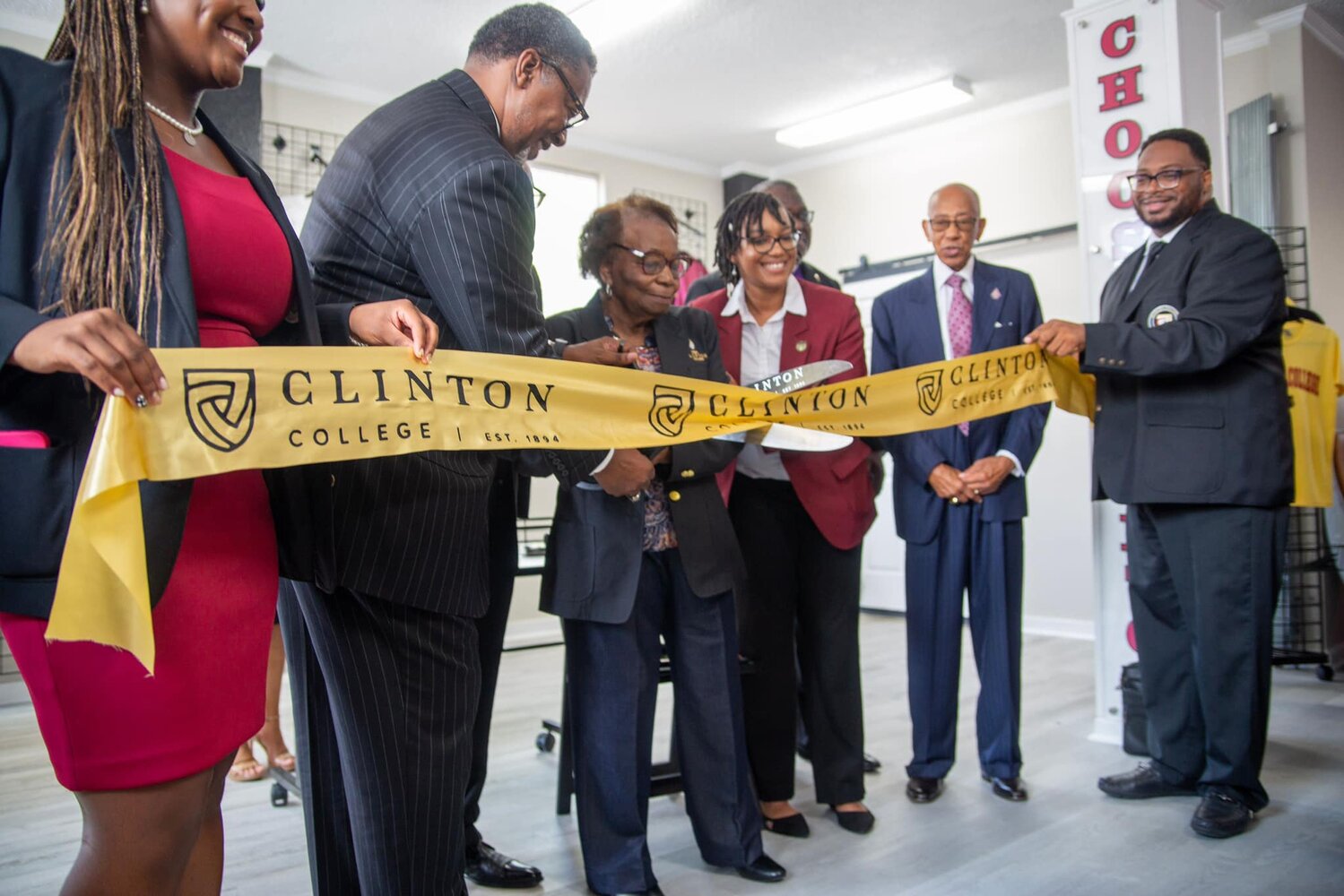 Clinton College Celebrates Ribbon-Cutting Ceremony for the New Margaret Neely Bookstore - Image