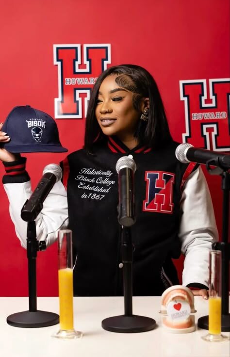 Calling All Graduating Seniors: Celebrate Senior Decision Day on May 1st